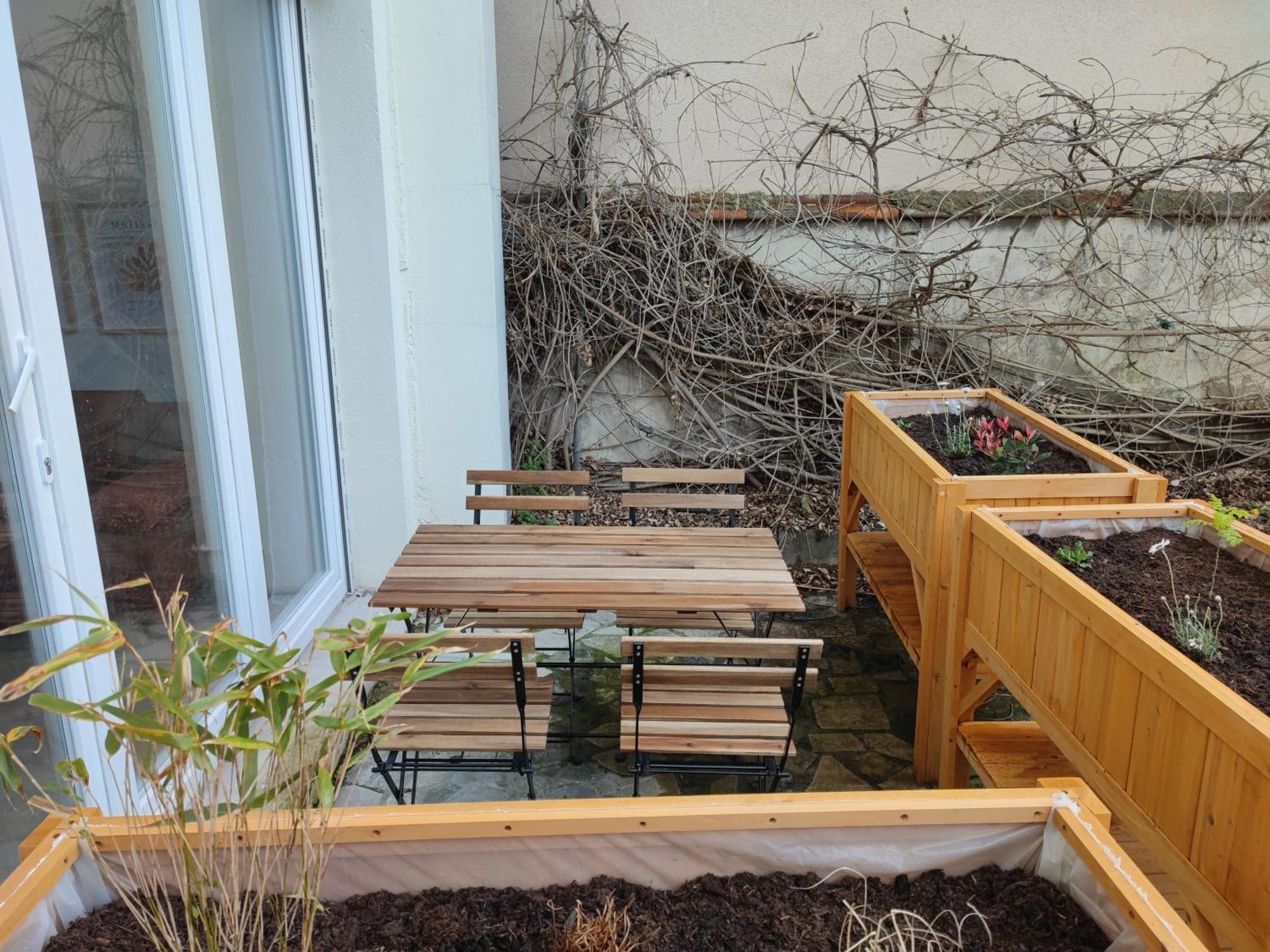 Appartement D'Architecte Avec Vue Sur Jardin La Courneuve Exteriör bild